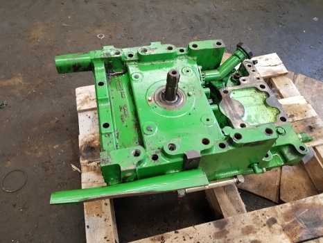 John Deere 6145r Power Take Off Unit Assy R545873, R545140, R543985, R258787 - Transmission pour Tracteur agricole: photos 1 John Deere 6145r Power Take Off Unit Assy R545873, R545140, R543985, R258787 - Transmission pour Tracteur agricole: photos 1