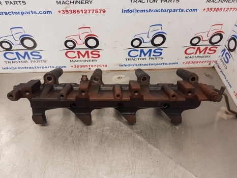 John Deere 6210 Class 600 Cmatic, Hexashift Heat Exchanger Bracket R530922 - Système de refroidissement pour Tracteur agricole: photos 2 John Deere 6210 Class 600 Cmatic, Hexashift Heat Exchanger Bracket R530922 - Système de refroidissement pour Tracteur agricole: photos 2