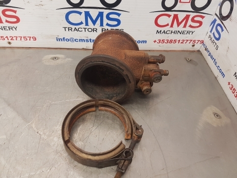 John Deere 6210r Pipe Conector Turbocharger R528456 - Turbocompresseur pour Tracteur agricole: photos 1 John Deere 6210r Pipe Conector Turbocharger R528456 - Turbocompresseur pour Tracteur agricole: photos 1