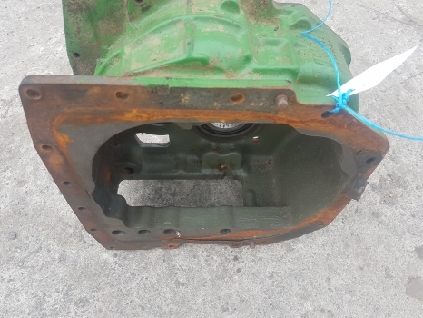 John Deere 6610, 6100, 6300, 6400 Transmission Powrquad Housing L101942, L102052 - Boîte de vitesse pour Tracteur agricole: photos 2 John Deere 6610, 6100, 6300, 6400 Transmission Powrquad Housing L101942, L102052 - Boîte de vitesse pour Tracteur agricole: photos 2