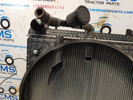 John Deere 6r 185, 6r, 6m, Engine Water Cooling Radiator Al220813, L223582 - Radiateur: photos 4 John Deere 6r 185, 6r, 6m, Engine Water Cooling Radiator Al220813, L223582 - Radiateur: photos 4