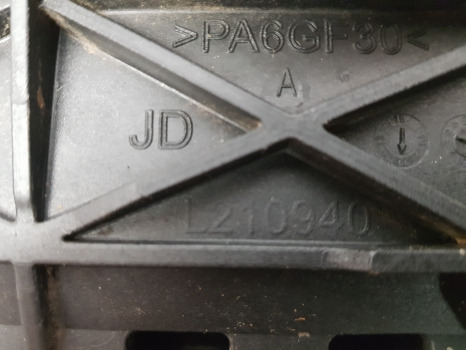 John Deere 6r 185, 6r Series, Combi Cooler Support L210940 - Radiateur: photos 4 John Deere 6r 185, 6r Series, Combi Cooler Support L210940 - Radiateur: photos 4