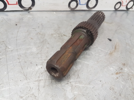 John Deere Se6200, 7800, 7400, 6100, 6200, 7700, 6900 Pto Output Shaft L110178 - Transmission: photos 3 John Deere Se6200, 7800, 7400, 6100, 6200, 7700, 6900 Pto Output Shaft L110178 - Transmission: photos 3