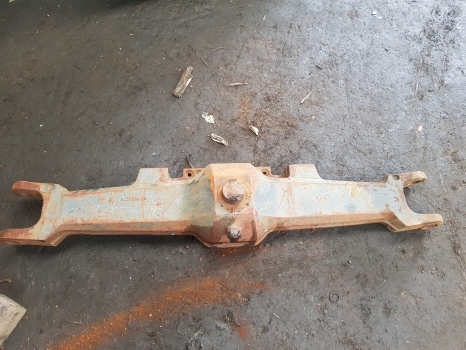 Landini Blizzard Massey Ferguson Front Axle Ng200cd Beam 3426701m95, 3426704r5 - Essieu et pièces pour Tracteur agricole: photos 1 Landini Blizzard Massey Ferguson Front Axle Ng200cd Beam 3426701m95, 3426704r5 - Essieu et pièces pour Tracteur agricole: photos 1