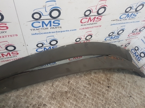 Landini Mythos 100, 90, 105, 115 Mudguard Fender Pair 3654071m1, 3654072m1 - Aile pour Tracteur agricole: photos 3 Landini Mythos 100, 90, 105, 115 Mudguard Fender Pair 3654071m1, 3654072m1 - Aile pour Tracteur agricole: photos 3