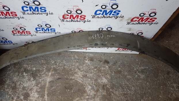 Landini Mythos Series 115 Rear Mudguard Extension Rhs 3654071m1 - Aile pour Tracteur agricole: photos 2 Landini Mythos Series 115 Rear Mudguard Extension Rhs 3654071m1 - Aile pour Tracteur agricole: photos 2