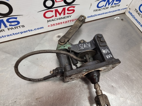 Landini Vision 105, Mythos, Brake Slave Cylinder Assy 3537812m91, 3531277m91 - Cylindre de frein pour Machine agricole: photos 4 Landini Vision 105, Mythos, Brake Slave Cylinder Assy 3537812m91, 3531277m91 - Cylindre de frein pour Machine agricole: photos 4