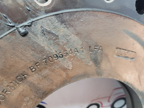 Landini X7-145, X7-185 Mccormick Xtx165, Xtx145 Brake Plate 709654a1, 709654a2 - Pièces de frein pour Machine agricole: photos 2 Landini X7-145, X7-185 Mccormick Xtx165, Xtx145 Brake Plate 709654a1, 709654a2 - Pièces de frein pour Machine agricole: photos 2
