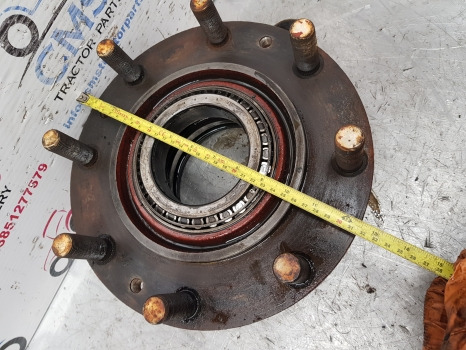 Manitou Maniscopic Clark Hurth 172/160, 172/453 Hub Bolt Plate 738.06.019.03 - Essieu avant: photos 4 Manitou Maniscopic Clark Hurth 172/160, 172/453 Hub Bolt Plate 738.06.019.03 - Essieu avant: photos 4