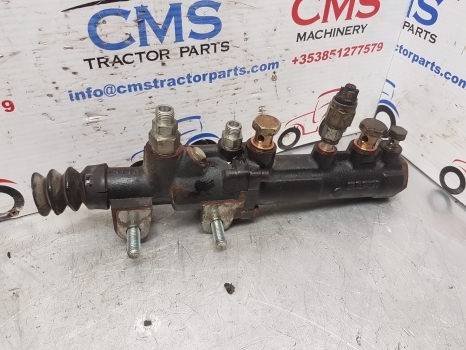 Manitou Mrt 2540 Brake Master Cylinder Pump 740150 - Pièces de frein pour Chariot télescopique: photos 3 Manitou Mrt 2540 Brake Master Cylinder Pump 740150 - Pièces de frein pour Chariot télescopique: photos 3