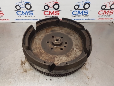 Massey Ferguson 290, 265, 275, 4225 Engine Flywheel 3819666m91, 31216360-2 - Volant moteur pour Tracteur agricole: photos 4 Massey Ferguson 290, 265, 275, 4225 Engine Flywheel 3819666m91, 31216360-2 - Volant moteur pour Tracteur agricole: photos 4