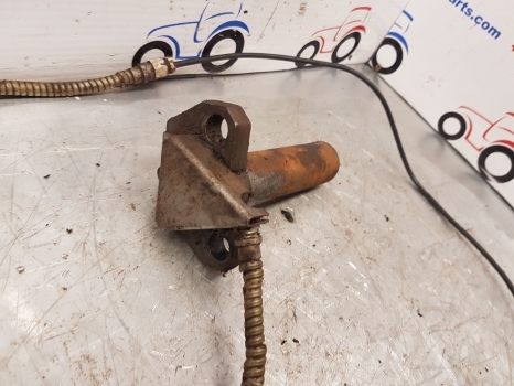 Massey Ferguson 3000, 5400, 6100, 6200 Ser 6150, 6160 Load Sensor Pin 3713763m1 - Capteur pour Tracteur agricole: photos 2 Massey Ferguson 3000, 5400, 6100, 6200 Ser 6150, 6160 Load Sensor Pin 3713763m1 - Capteur pour Tracteur agricole: photos 2