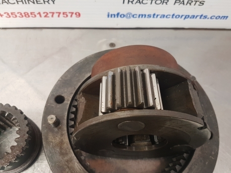 Massey Ferguson 50b, Mf50b Transmission Planetary Reduction Assembly - Transmission pour Tractopelle: photos 5 Massey Ferguson 50b, Mf50b Transmission Planetary Reduction Assembly - Transmission pour Tractopelle: photos 5