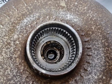 Massey Ferguson 50b, Torque Unit, Torque Converter 103000, 093001 - Transmission pour Tractopelle: photos 5 Massey Ferguson 50b, Torque Unit, Torque Converter 103000, 093001 - Transmission pour Tractopelle: photos 5