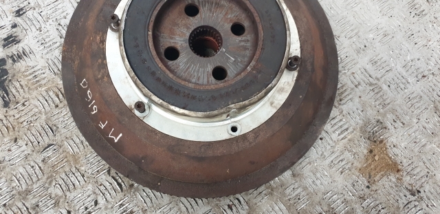 Massey Ferguson 6160, 6260, 3085 Flywheel Assy 3713969m92, 1619032m1, 3714122m4 - Volant moteur pour Tracteur agricole: photos 4 Massey Ferguson 6160, 6260, 3085 Flywheel Assy 3713969m92, 1619032m1, 3714122m4 - Volant moteur pour Tracteur agricole: photos 4