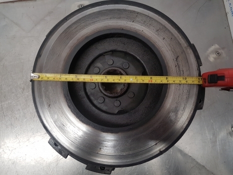 Massey Ferguson 65 Mk1 Clutch Pressure Plate And Disc 751286, 8777/3a - Embrayage et pièces pour Tracteur agricole: photos 5 Massey Ferguson 65 Mk1 Clutch Pressure Plate And Disc 751286, 8777/3a - Embrayage et pièces pour Tracteur agricole: photos 5