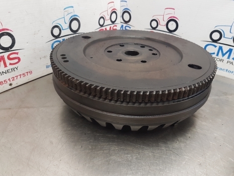 Massey Ferguson 65 Mk1 Engine Flywheel Mf65 - Volant moteur pour Tracteur agricole: photos 2 Massey Ferguson 65 Mk1 Engine Flywheel Mf65 - Volant moteur pour Tracteur agricole: photos 2