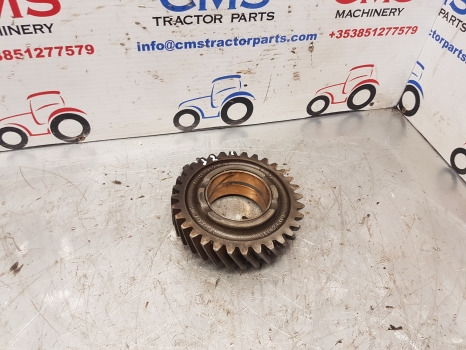 Massey Ferguson Backhoe 50 Hx Transmission Gear Z 32 1686041m92, 1685072m2 - Transmission: photos 2 Massey Ferguson Backhoe 50 Hx Transmission Gear Z 32 1686041m92, 1685072m2 - Transmission: photos 2