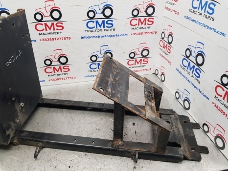 New Holland Case Puma 145, T7.200 Hood Support Assy 84337706, 84485123, 84268312 - Capot pour Tracteur agricole: photos 5 New Holland Case Puma 145, T7.200 Hood Support Assy 84337706, 84485123, 84268312 - Capot pour Tracteur agricole: photos 5