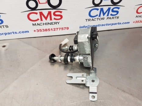 New Holland Fiat, John Deere, Case Wiper Motor 3860, Tm8612 - Essuie-glace pour Tracteur agricole: photos 5 New Holland Fiat, John Deere, Case Wiper Motor 3860, Tm8612 - Essuie-glace pour Tracteur agricole: photos 5