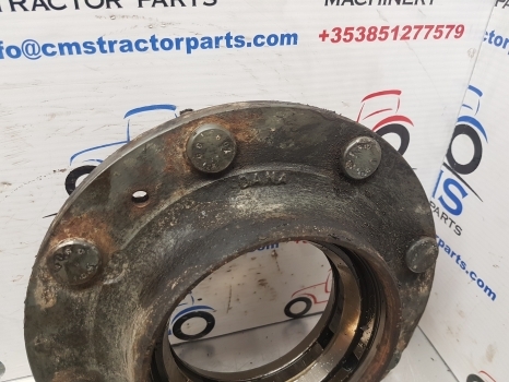 New Holland Lm Claas Scorpion 7030 Hub Bolt Plate 0013006961, 76086070 - Moyeu pour Chariot télescopique: photos 3 New Holland Lm Claas Scorpion 7030 Hub Bolt Plate 0013006961, 76086070 - Moyeu pour Chariot télescopique: photos 3