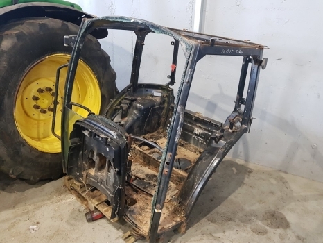 New Holland T5.95, 105, 115 Case Farmall 95u, 105u, 115u Cab Frame 47756580 - Cabine pour Tracteur agricole: photos 2 New Holland T5.95, 105, 115 Case Farmall 95u, 105u, 115u Cab Frame 47756580 - Cabine pour Tracteur agricole: photos 2