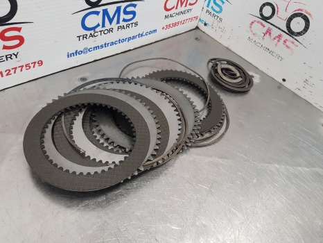 New Holland T5.95, T4, T5, Tl Transmission Clutch Disc Kit 87534848, 87547943 - Disque d'embrayage pour Tracteur agricole: photos 5 New Holland T5.95, T4, T5, Tl Transmission Clutch Disc Kit 87534848, 87547943 - Disque d'embrayage pour Tracteur agricole: photos 5
