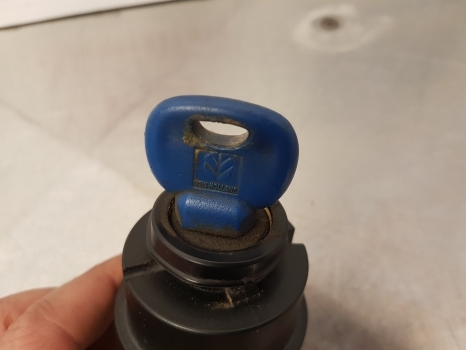 New Holland T5.95, T5, T4, Case Farmall, Ignition Switch 84279201, 84416715 - Système électrique pour Tracteur agricole: photos 4 New Holland T5.95, T5, T4, Case Farmall, Ignition Switch 84279201, 84416715 - Système électrique pour Tracteur agricole: photos 4