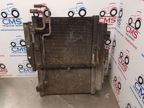 New Holland T6.180 Air Conditioning Condenser Radiator 84485540, 47981847 - Condenseur pour Tracteur agricole: photos 1 New Holland T6.180 Air Conditioning Condenser Radiator 84485540, 47981847 - Condenseur pour Tracteur agricole: photos 1