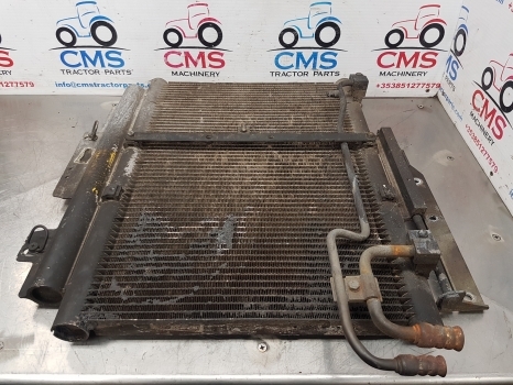 New Holland T6.180 Air Conditioning Condenser Radiator 84485540, 47981847 - Condenseur pour Tracteur agricole: photos 5 New Holland T6.180 Air Conditioning Condenser Radiator 84485540, 47981847 - Condenseur pour Tracteur agricole: photos 5