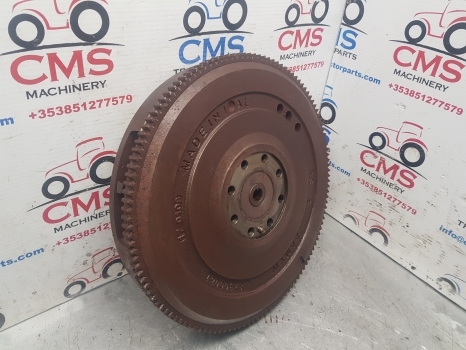New Holland T6000, T7, T7000 T6070 Engine Flywheel Complete 87300081; 87300082 - Volant moteur pour Tracteur agricole: photos 5 New Holland T6000, T7, T7000 T6070 Engine Flywheel Complete 87300081; 87300082 - Volant moteur pour Tracteur agricole: photos 5