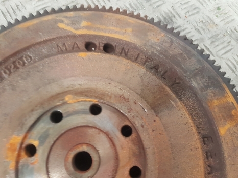 New Holland T6050 And Tsa Series Flywheel ,ring Gear 87300081,4899524 ,4895353 - Volant moteur pour Tracteur agricole: photos 5 New Holland T6050 And Tsa Series Flywheel ,ring Gear 87300081,4899524 ,4895353 - Volant moteur pour Tracteur agricole: photos 5