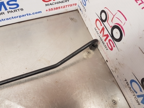 New Holland T7.200, T6070, T6080 Brake Pipe 87519145, 84421913 - Conduite/ Flexible de frein pour Tracteur agricole: photos 3 New Holland T7.200, T6070, T6080 Brake Pipe 87519145, 84421913 - Conduite/ Flexible de frein pour Tracteur agricole: photos 3