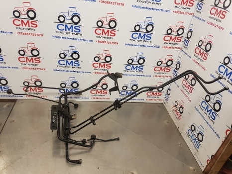 New Holland T7.200, T7.170, T7.185 Backend Hyd Pipes Kit 87569955 - Conduite/ Flexible de frein pour Tracteur agricole: photos 1 New Holland T7.200, T7.170, T7.185 Backend Hyd Pipes Kit 87569955 - Conduite/ Flexible de frein pour Tracteur agricole: photos 1