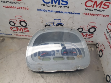 New Holland T7030, T7040, T6000 Instrument Cluster, Dashboard 84142597, 47398377 - Système électrique: photos 2 New Holland T7030, T7040, T6000 Instrument Cluster, Dashboard 84142597, 47398377 - Système électrique: photos 2