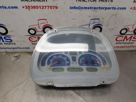 New Holland T7040, T7050, T6000 Instrument Cluster, Dashboard 87517260, 47398384 - Système électrique: photos 2 New Holland T7040, T7050, T6000 Instrument Cluster, Dashboard 87517260, 47398384 - Système électrique: photos 2