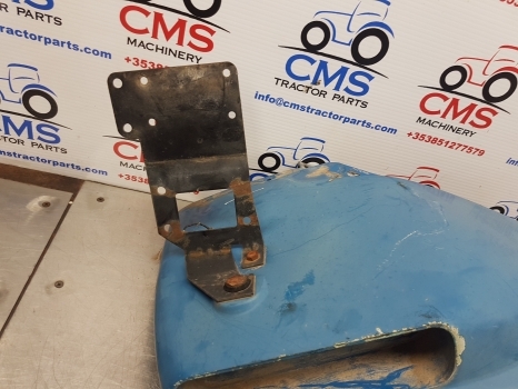 New Holland Tm, Ts, Tl, 35, 60, 40 Series Mudguard Extension Lhs 82003474 - Aile pour Tracteur agricole: photos 5 New Holland Tm, Ts, Tl, 35, 60, 40 Series Mudguard Extension Lhs 82003474 - Aile pour Tracteur agricole: photos 5