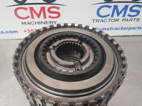 New Holland Ts115a, Tsa, T6000, Transmission Clutch Housing 47127508, 47791659 - Boîte de vitesse: photos 3 New Holland Ts115a, Tsa, T6000, Transmission Clutch Housing 47127508, 47791659 - Boîte de vitesse: photos 3