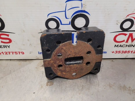 New Holland Tsa, Tm Case Mxu Series Front Mudguard Bracket 47123198, 82039212 - Aile: photos 4 New Holland Tsa, Tm Case Mxu Series Front Mudguard Bracket 47123198, 82039212 - Aile: photos 4