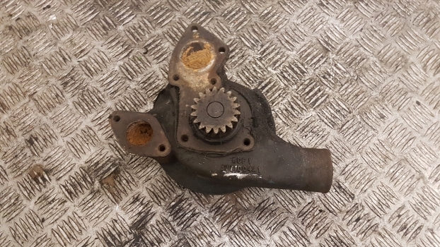 Old Stock Old Stock Water Cooling Pump 3771d04a1 - Pompe à liquide de refroidissement pour Tracteur agricole: photos 2 Old Stock Old Stock Water Cooling Pump 3771d04a1 - Pompe à liquide de refroidissement pour Tracteur agricole: photos 2
