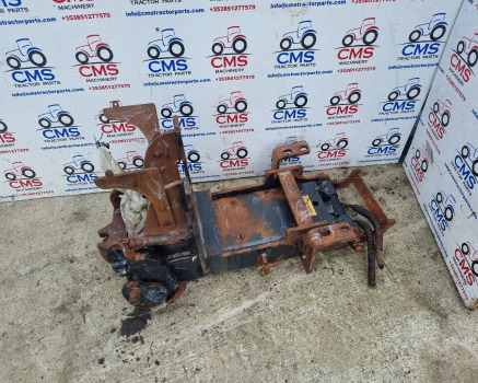 Landini 5-110h, 5-h, Mccormick X5 Pick up hitch complete for parts 6600719a1 - Pièces de rechange pour Machine agricole: photos 2 Landini 5-110h, 5-h, Mccormick X5 Pick up hitch complete for parts 6600719a1 - Pièces de rechange pour Machine agricole: photos 2