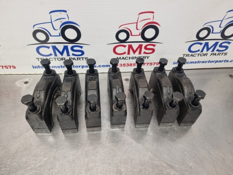 Renault Claas Ares 600, 800, Jd 6068 Engine Block Cap Kit R516310, 6005028696 - Moteur: photos 1 Renault Claas Ares 600, 800, Jd 6068 Engine Block Cap Kit R516310, 6005028696 - Moteur: photos 1