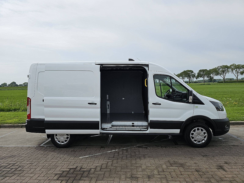 Fourgon utilitaire, Utilitaire électrique Ford E-Transit  68 Kwh elektrisch: photos 14