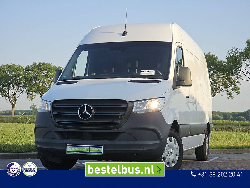 Mercedes-Benz Sprinter 315 L2H2 3.5t-Trekhaak - Fourgon utilitaire: photos 1 Mercedes-Benz Sprinter 315 L2H2 3.5t-Trekhaak - Fourgon utilitaire: photos 1
