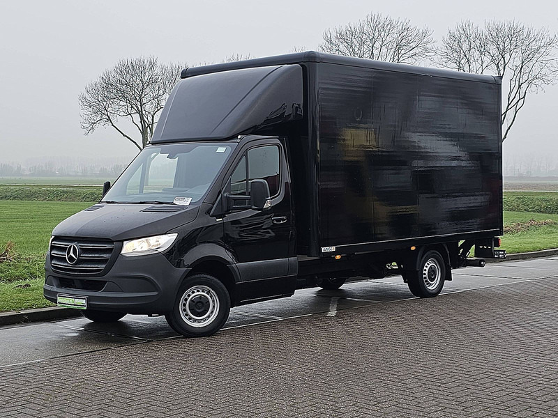 Mercedes-Benz Sprinter 316 Bakwagen Laadklep - Fourgon grand volume: photos 2 Mercedes-Benz Sprinter 316 Bakwagen Laadklep - Fourgon grand volume: photos 2