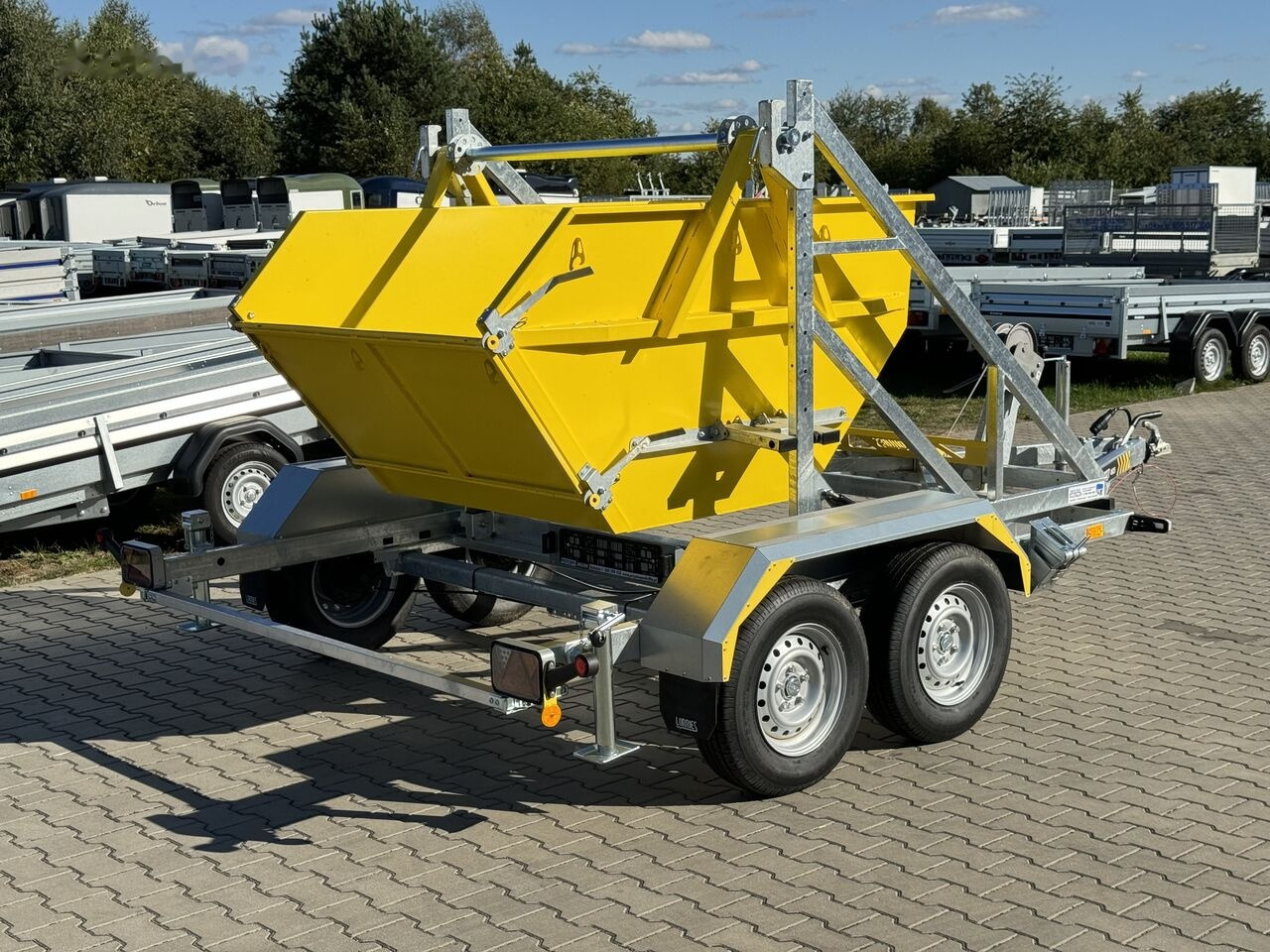Lorries TPB27-4925 + kontener budowlany | 2700kg - Remorque porte-touret: photos 3 Lorries TPB27-4925 + kontener budowlany | 2700kg - Remorque porte-touret: photos 3