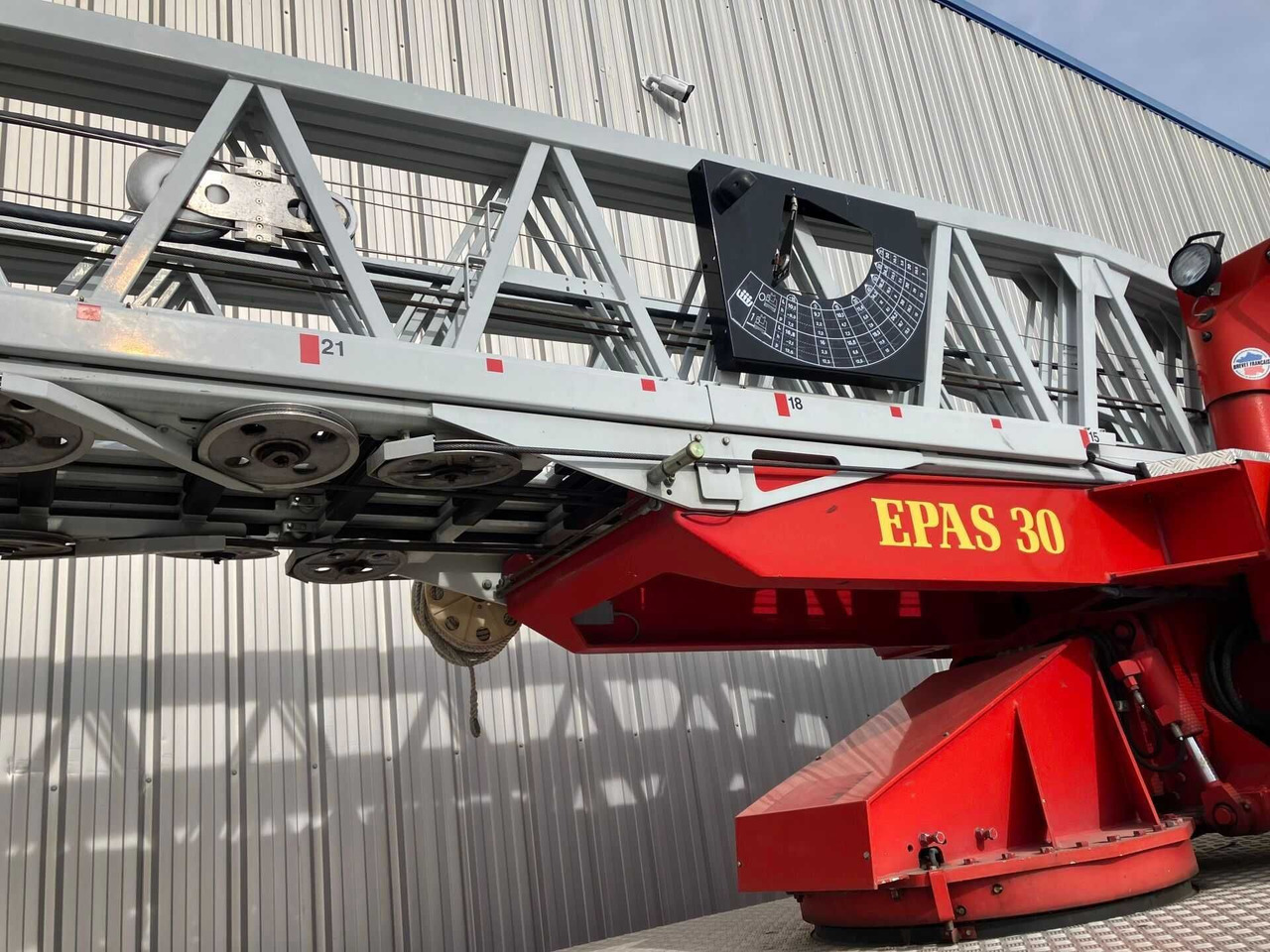 Drabina strażacka 30 m , IVECO Eurocargo Tector 130E24, Camiva EPAS 30 - Camion de pompier: photos 4 Drabina strażacka 30 m , IVECO Eurocargo Tector 130E24, Camiva EPAS 30 - Camion de pompier: photos 4