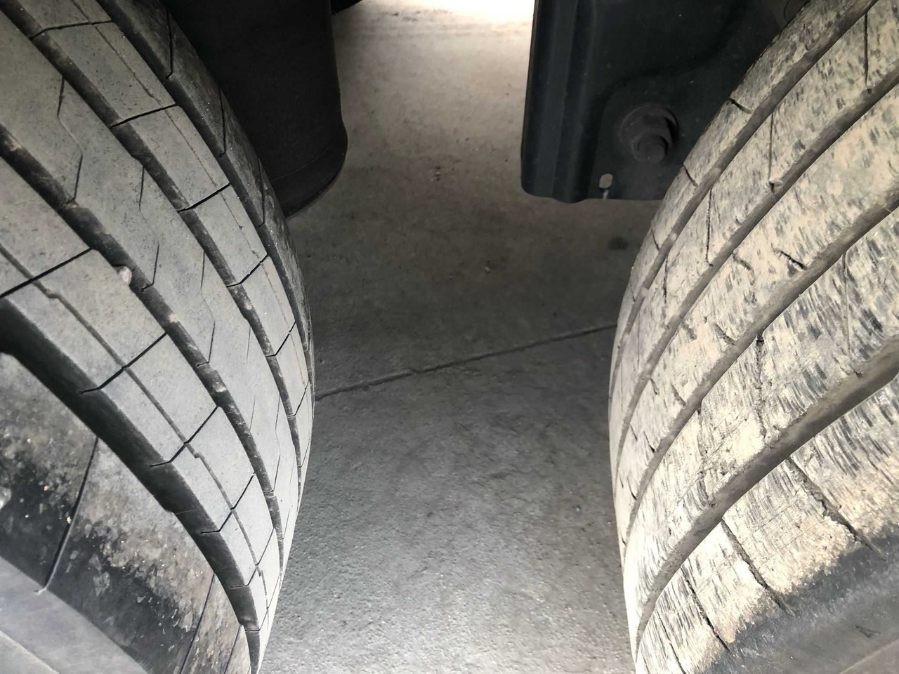 Krone 2023 rok, 93 m3,waga 6200 kg,Certyfikat XL, Multilock, z Niemiec - Semi-remorque rideaux coulissants: photos 5 Krone 2023 rok, 93 m3,waga 6200 kg,Certyfikat XL, Multilock, z Niemiec - Semi-remorque rideaux coulissants: photos 5