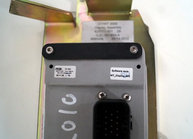 Crown 825777-001 | DT/WT 3000 Display ASSEMBLY 825777-001 2B 1LEL-001854-A Mitro DT/WT 3000 Display ASSEMBLY 825777-001 2B 1LEL-001854-A Mitronik 35/14-0012 - Panel de instrumentos pour Matériel de manutention: photos 4 Crown 825777-001 | DT/WT 3000 Display ASSEMBLY 825777-001 2B 1LEL-001854-A Mitro DT/WT 3000 Display ASSEMBLY 825777-001 2B 1LEL-001854-A Mitronik 35/14-0012 - Panel de instrumentos pour Matériel de manutention: photos 4