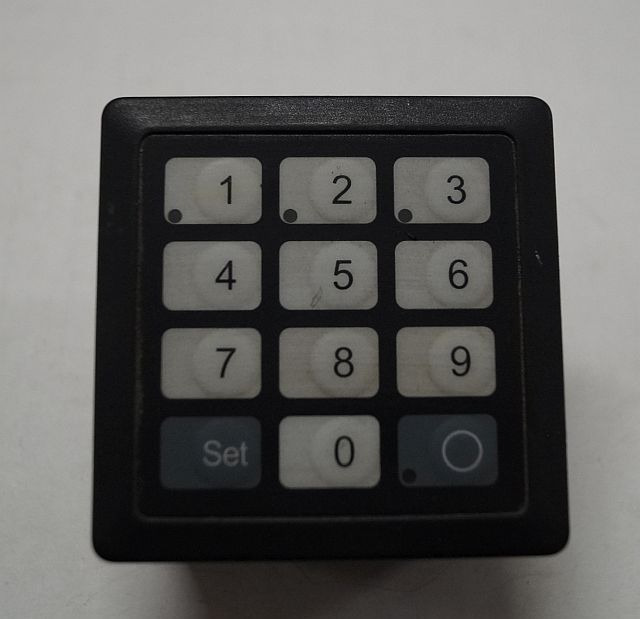 Jungheinrich 51024039 | Codekey Can Open Cancode II sn. 509C8273 - Système électrique pour Matériel de manutention: photos 1 Jungheinrich 51024039 | Codekey Can Open Cancode II sn. 509C8273 - Système électrique pour Matériel de manutention: photos 1